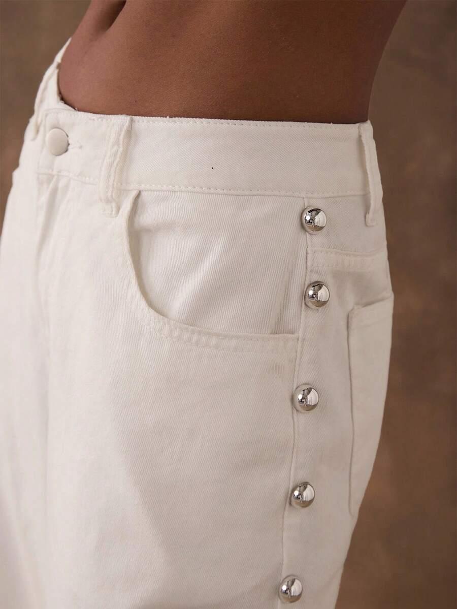 BIAŁE SPODNIE JEANS