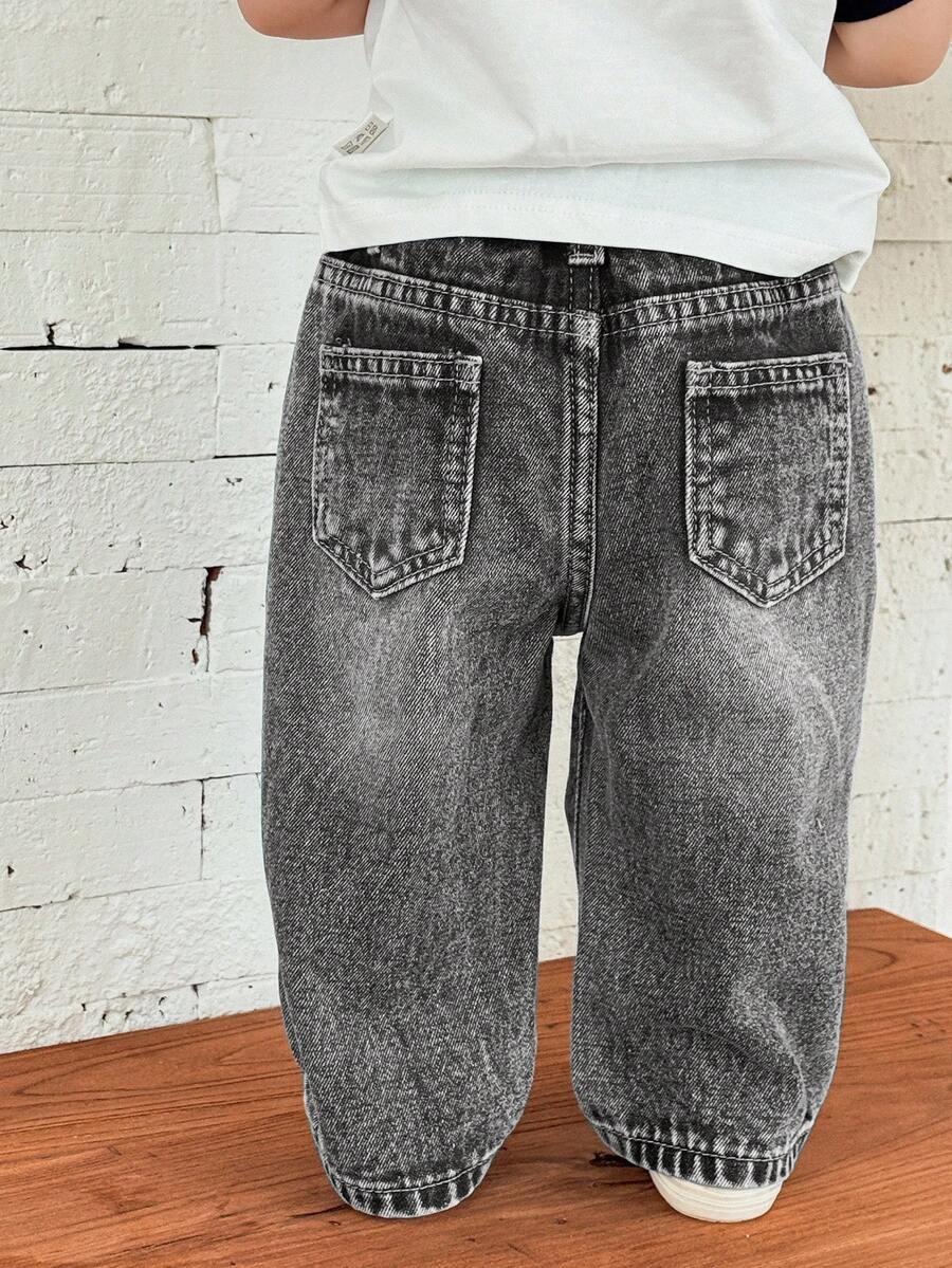 szare spodnie jeans 