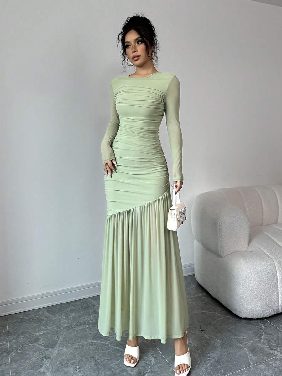 zielona sukienka maxi