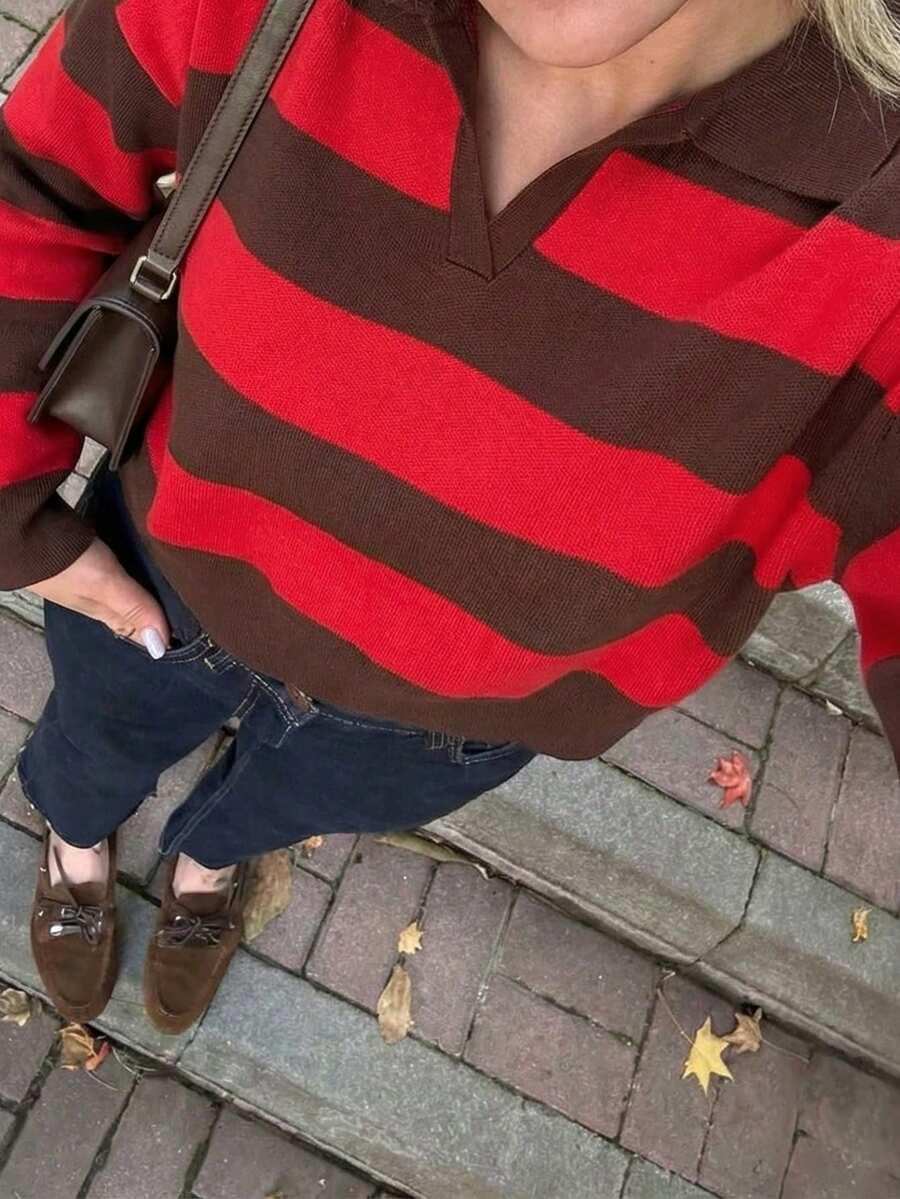 sweter w paski