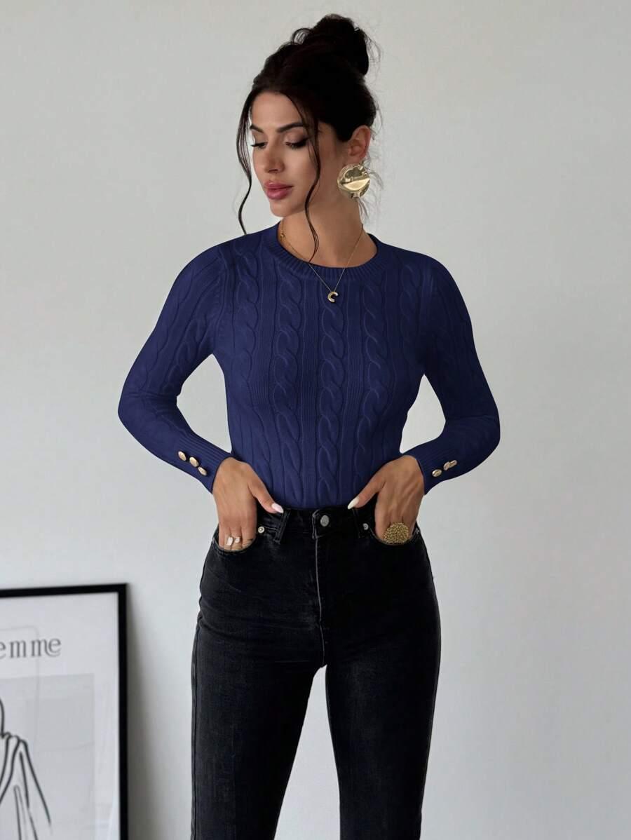 granatowy dopasowany sweter splot