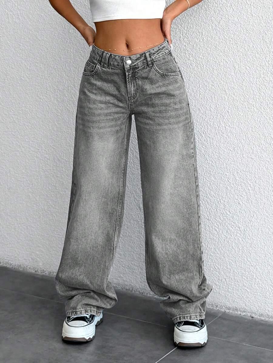 szare spodnie jeans