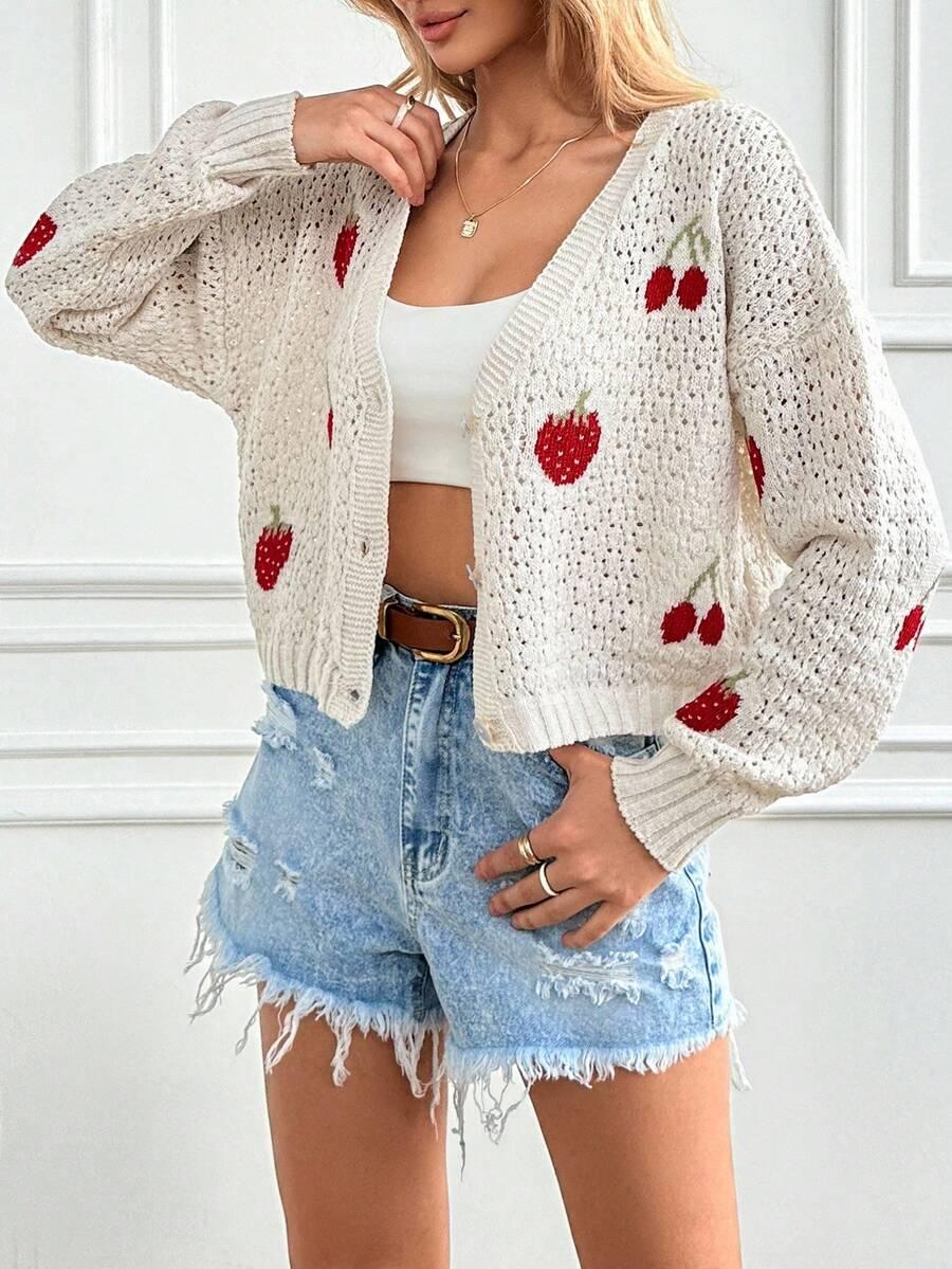 beżowy sweter guziki