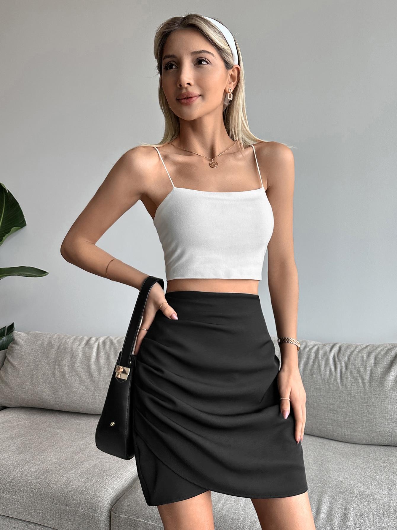 CZARNA MINI SPÓDNICA