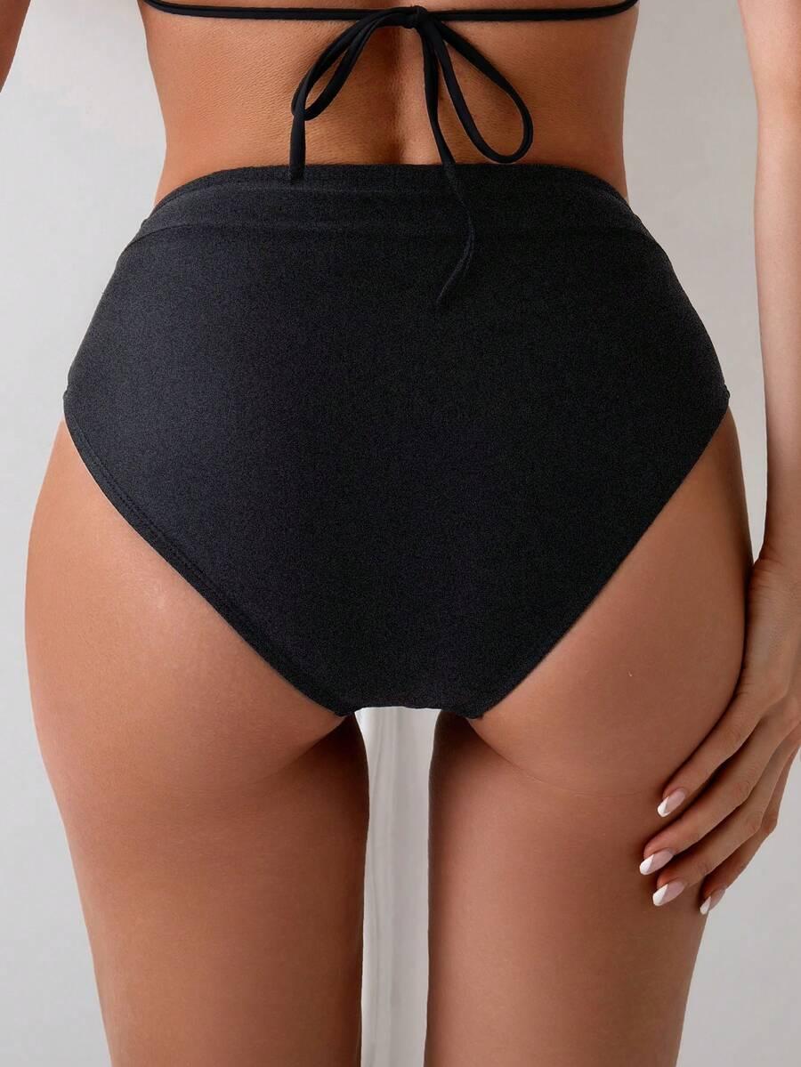 DÓŁ OD BIKINI
