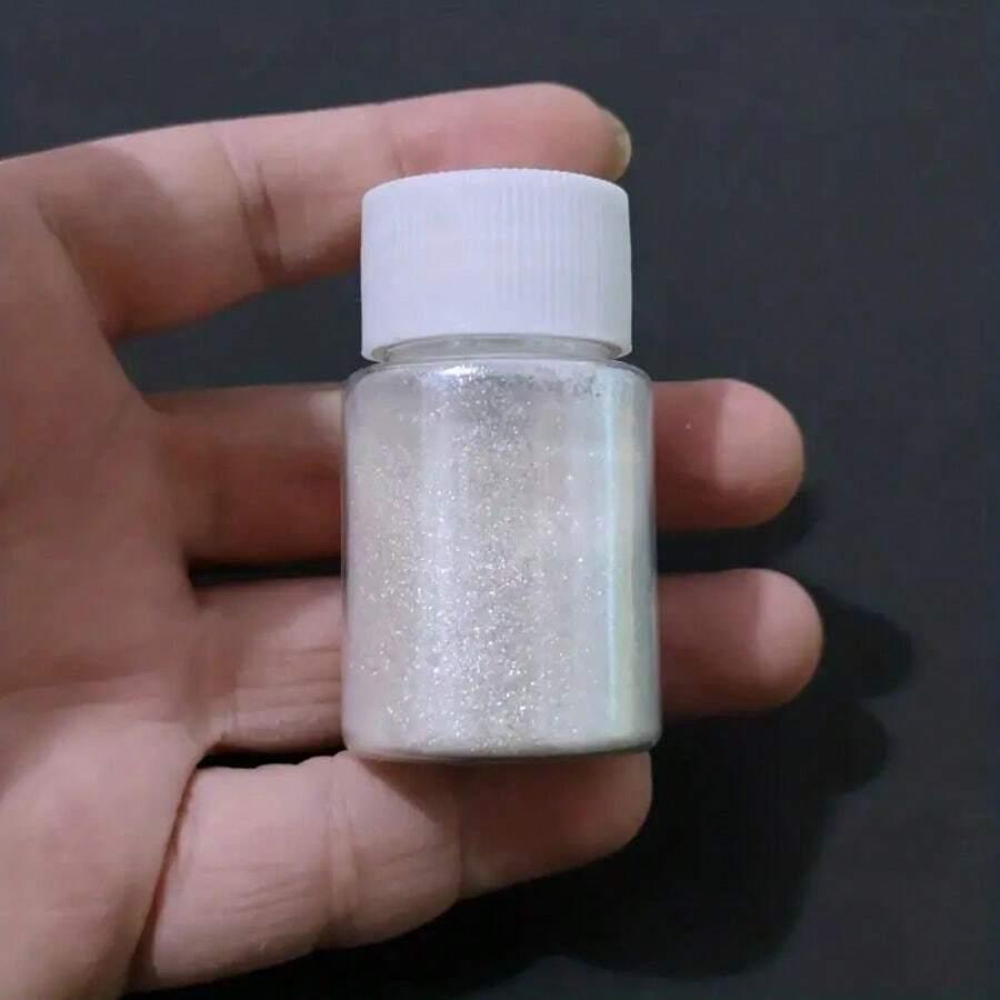 biały pyłek do paznokci