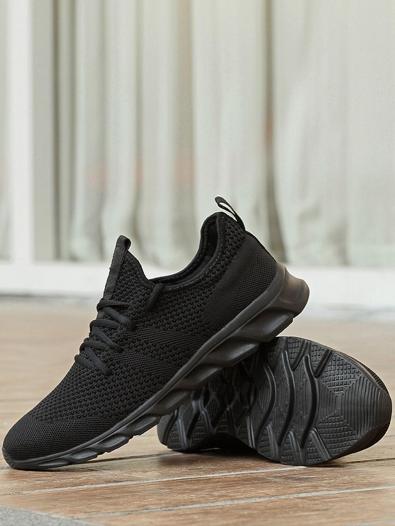 CZARNE SZNUROWANE BUTY SPORTOWE