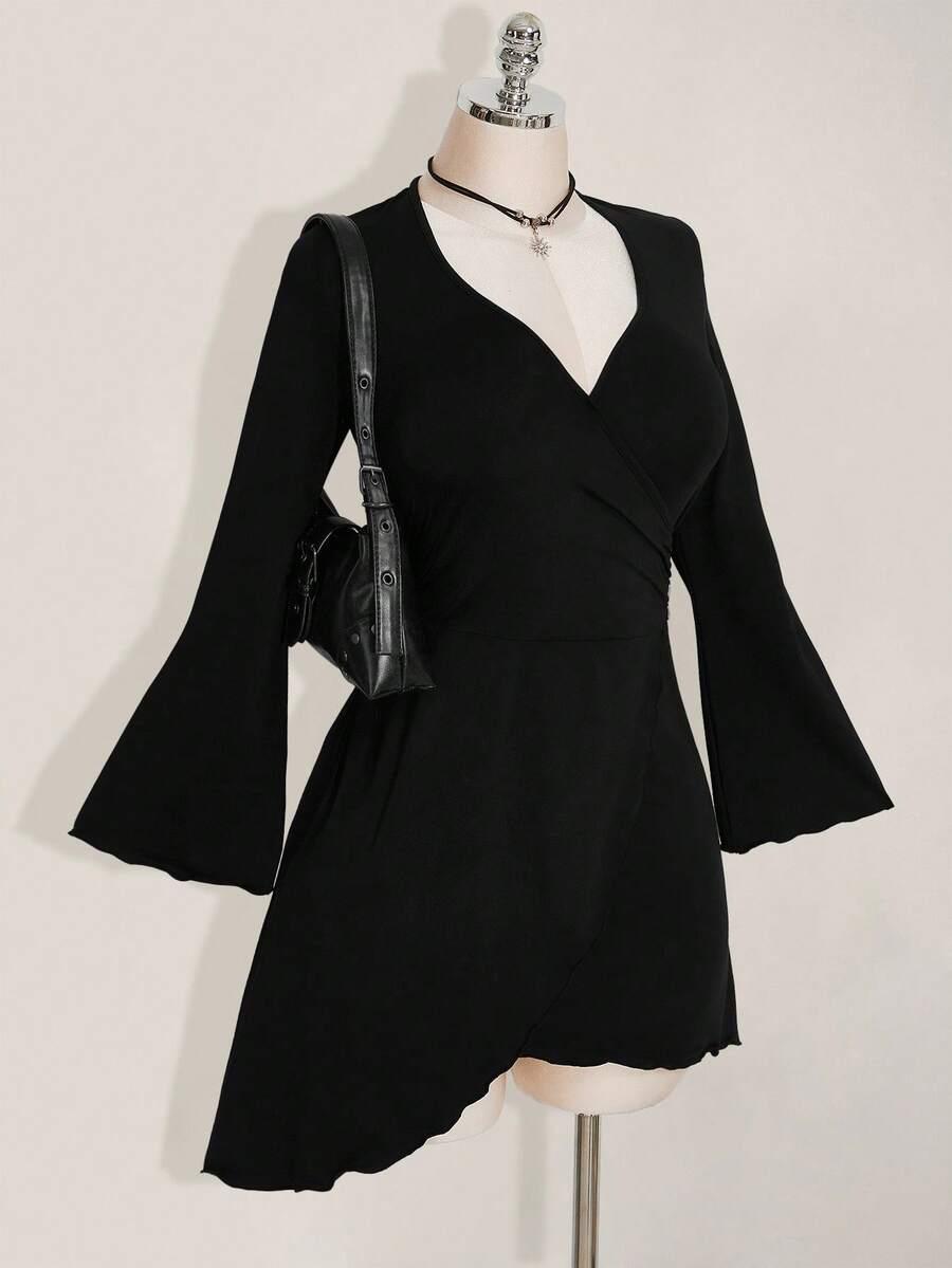 CZARNA MINI SUKIENKA V-NECK 