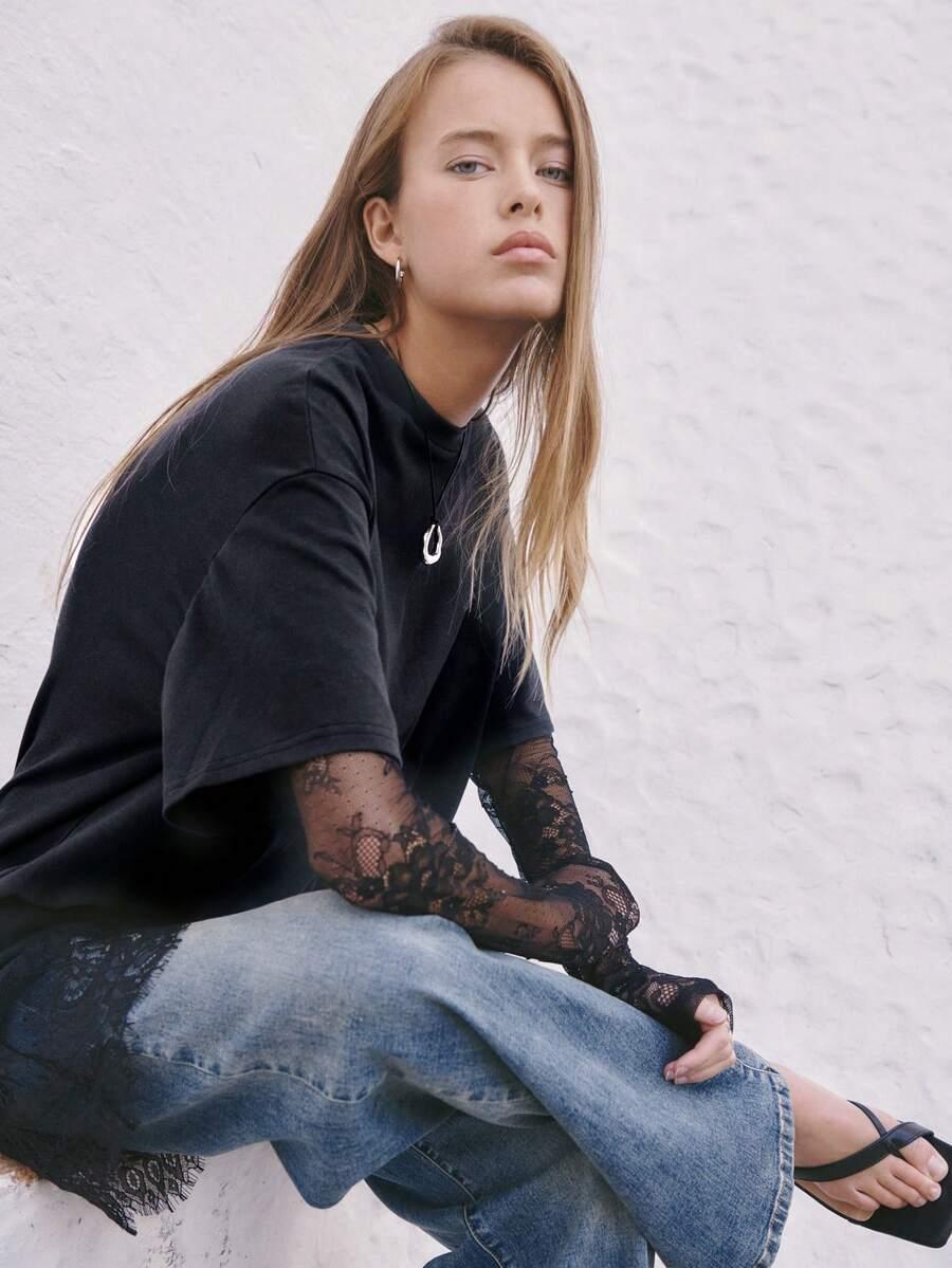 CZARNA BLUZKA KORONKA