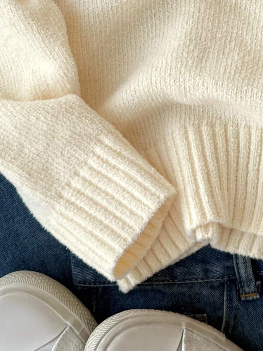 żółty sweter casual