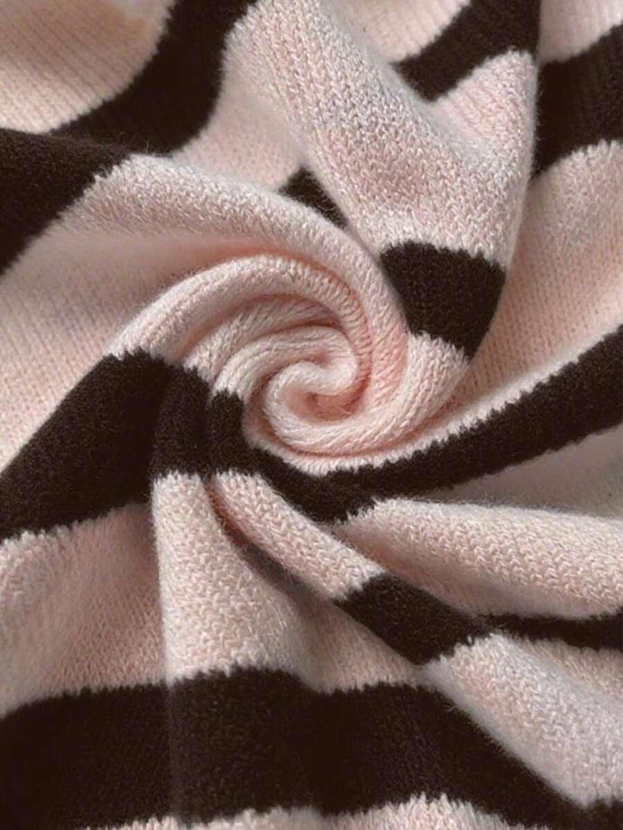 sweter w paski