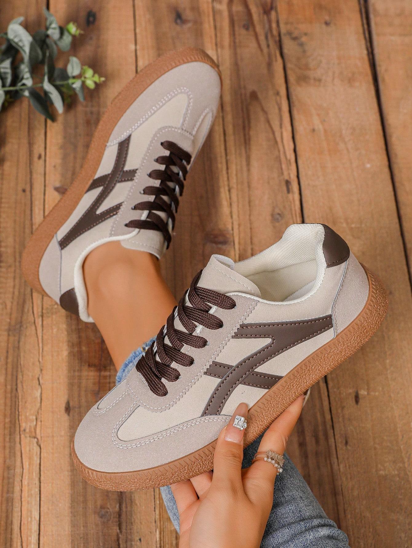SZNUROWANE BUTY SPORTOWE