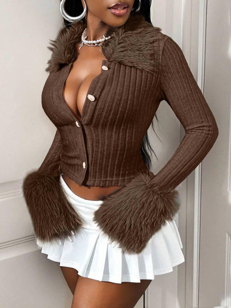 BRĄZOWY SWETER FUTERKO