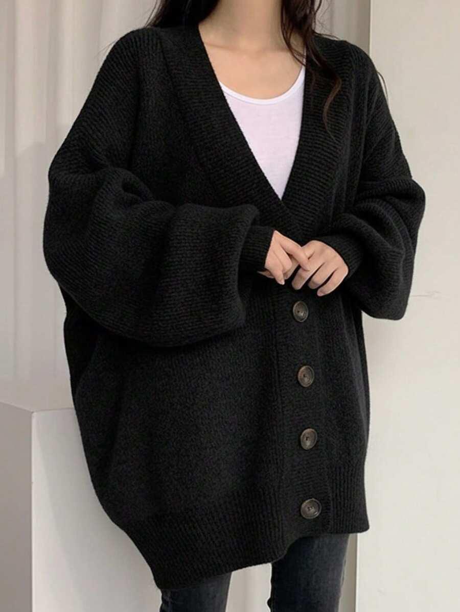 czarny sweter kardigan