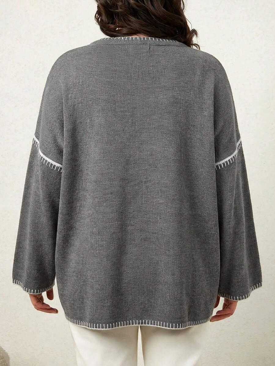 szary dzianinowy sweter
