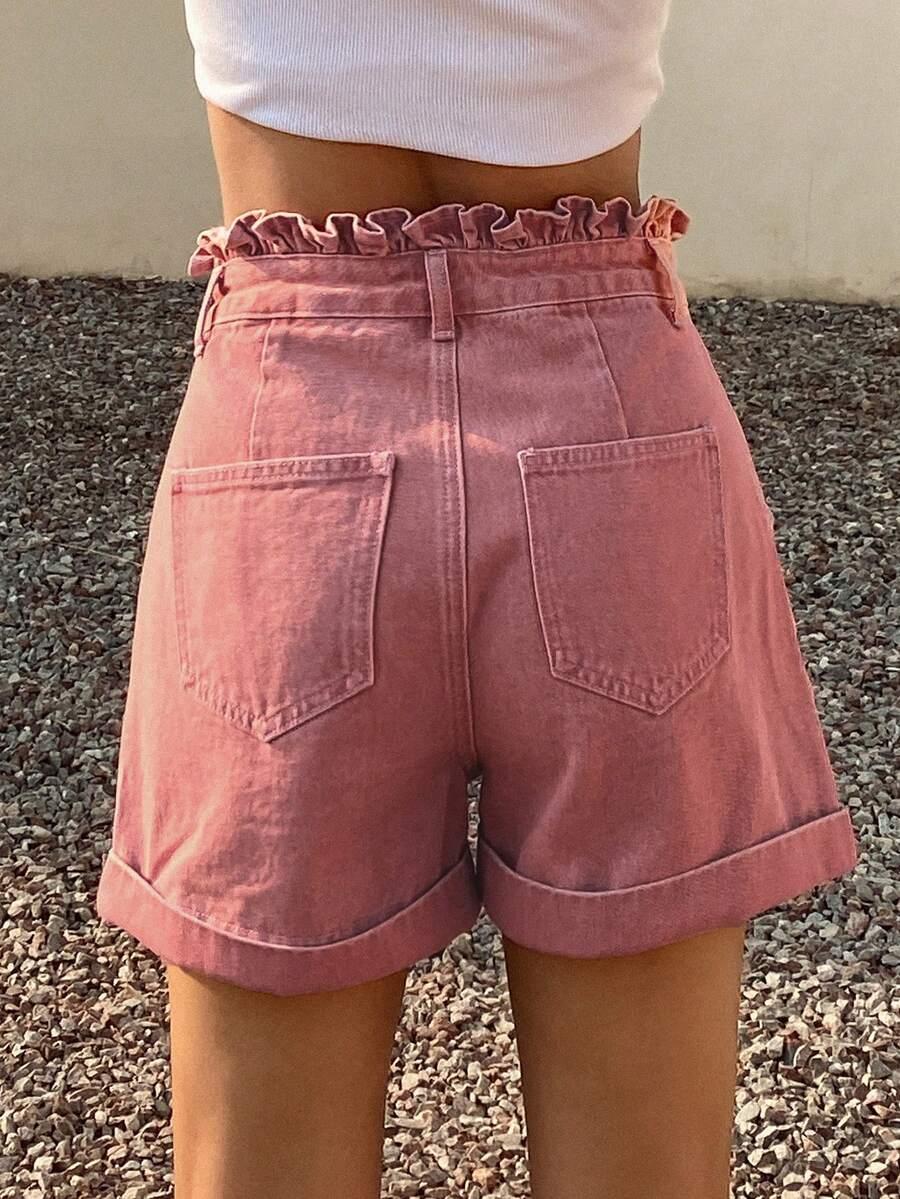 różowe spodenki jeans