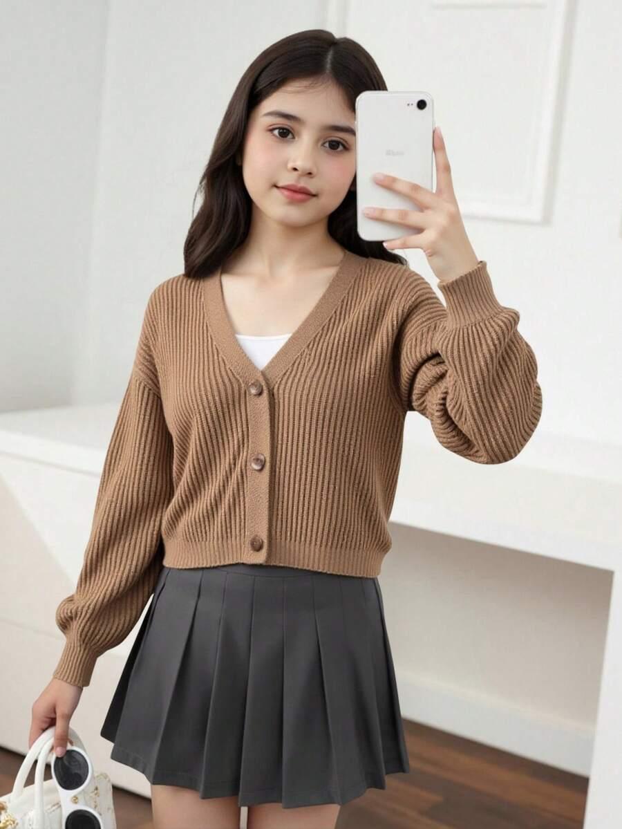 SWETER ROZPINANY Z DEKOLTEM W SEREK