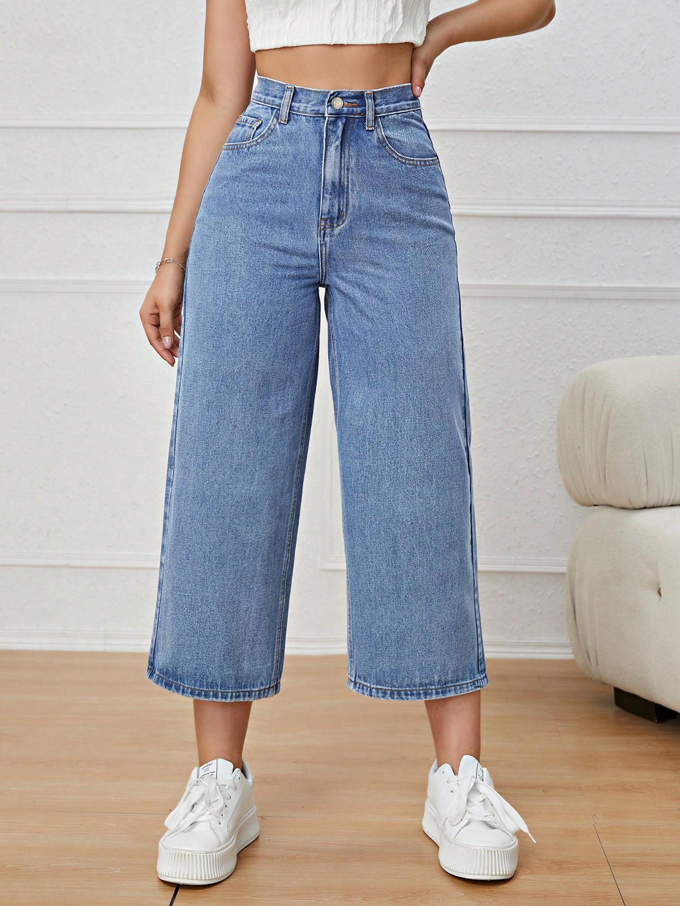 niebieskie spodnie jeans 