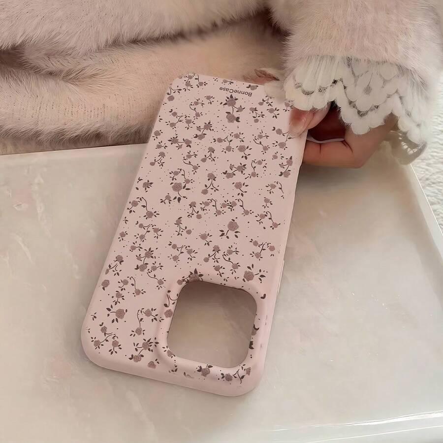 RÓŻOWE ETUI NA TELEFON