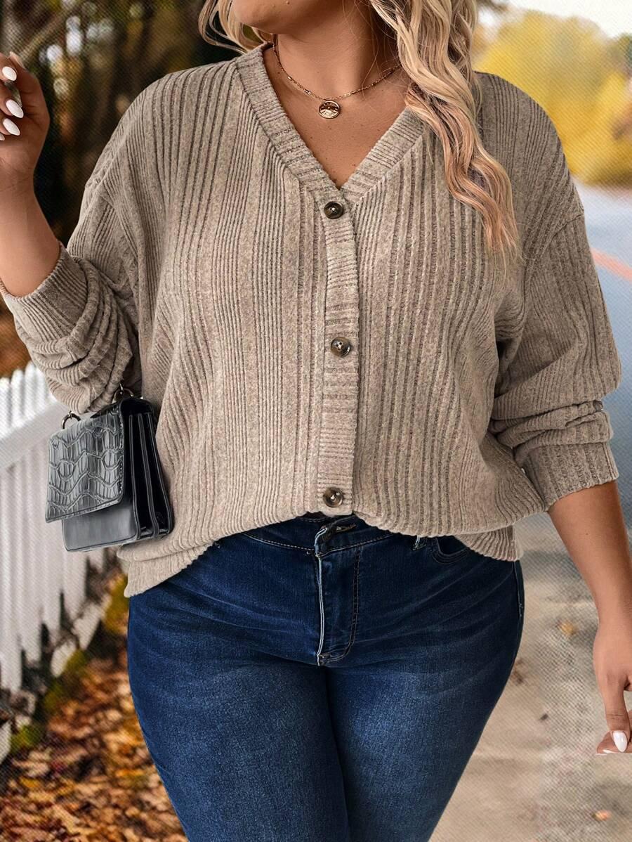 BRĄZOWY SWETER GUZIKI
