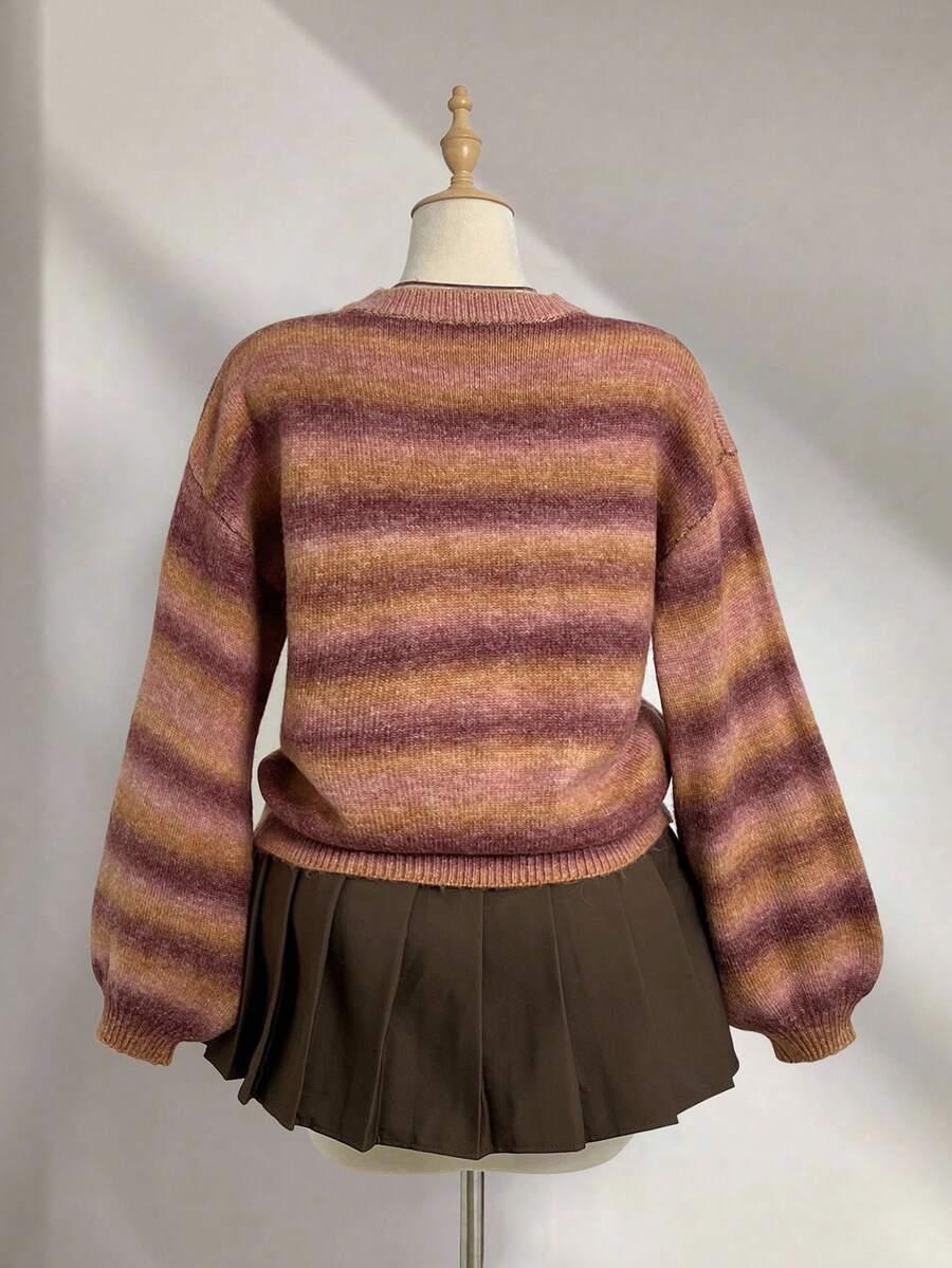 SWETER W PASKI
