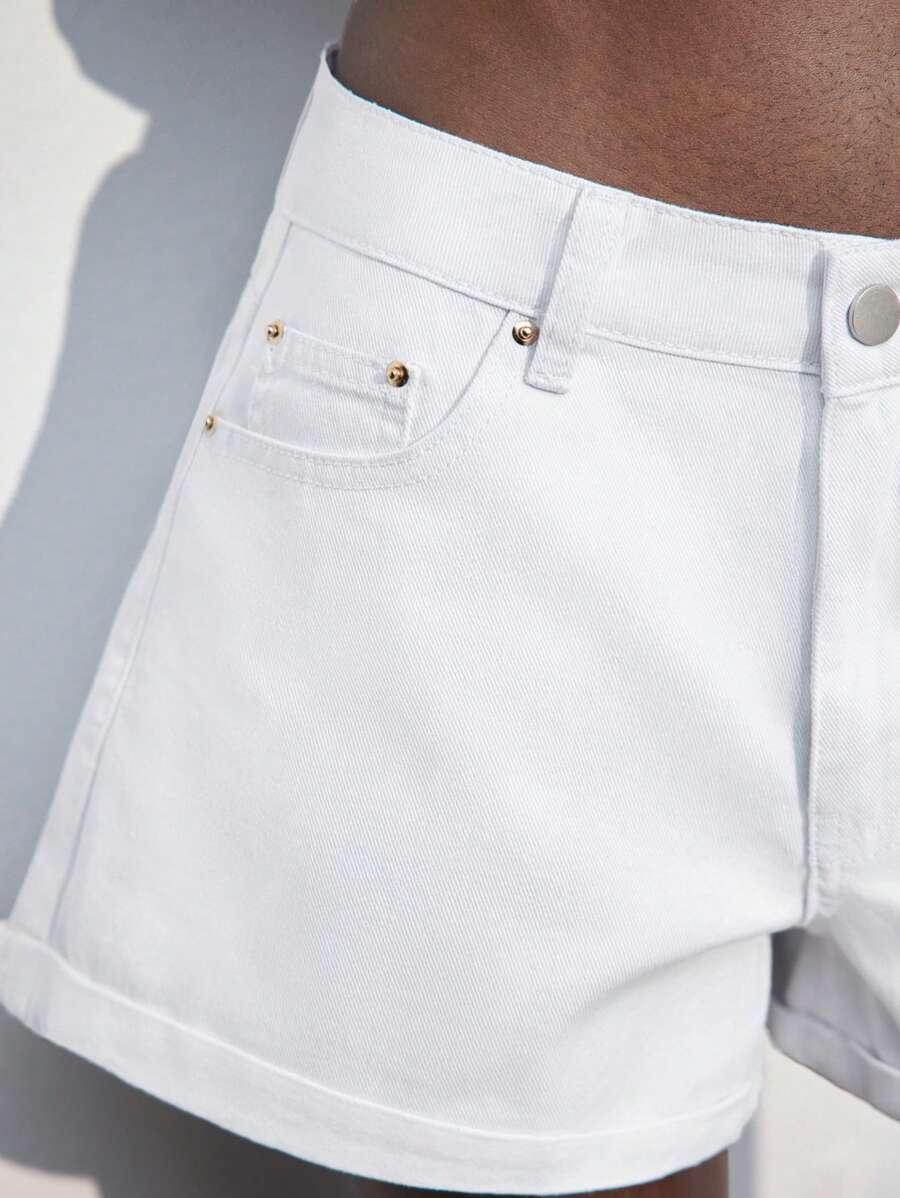 BIAŁE SPODENKI JEANS 