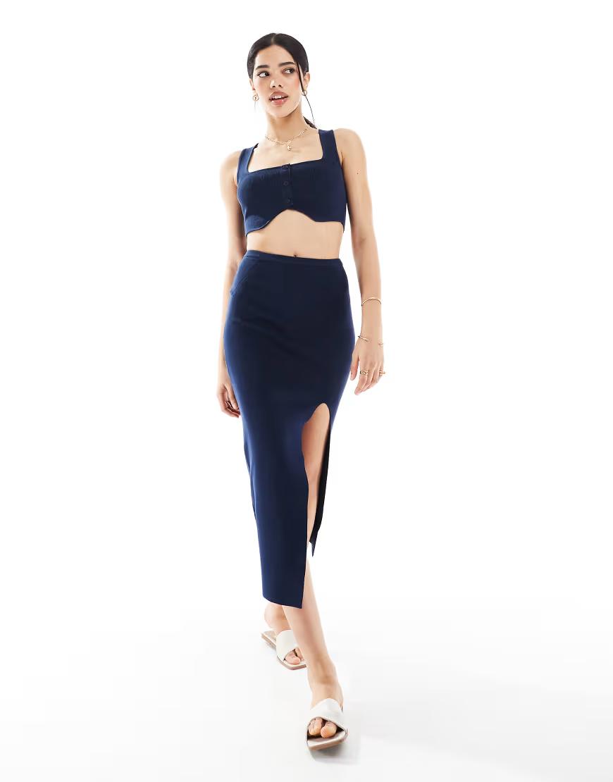 GRANATOWY TOP BASIC