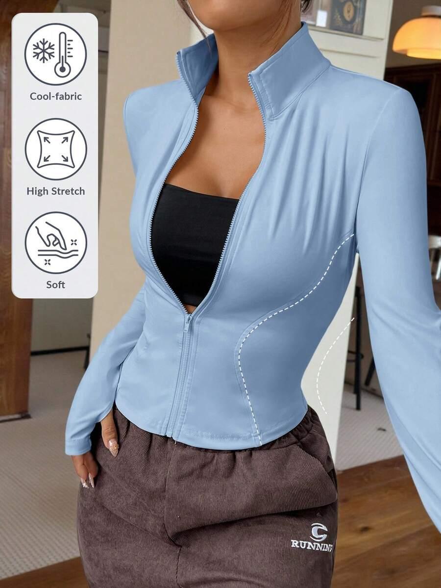 rozpinana niebieska sportowa bluza