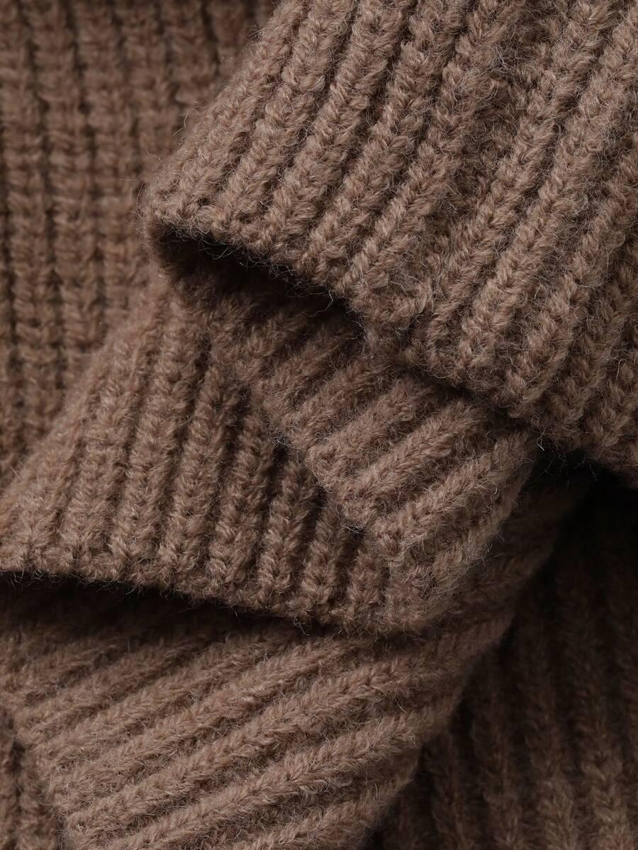 brązowy komplet sweter spodnie