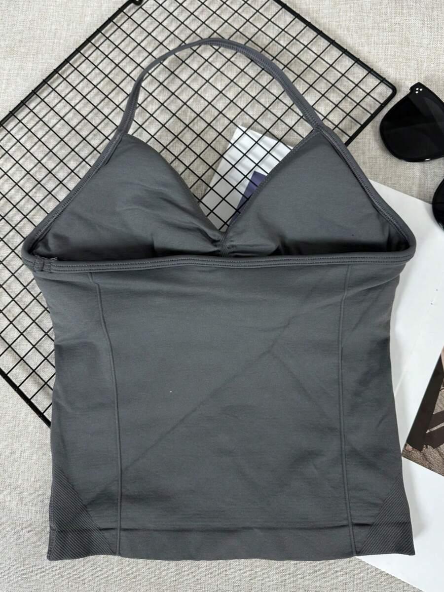 szary sportowy top