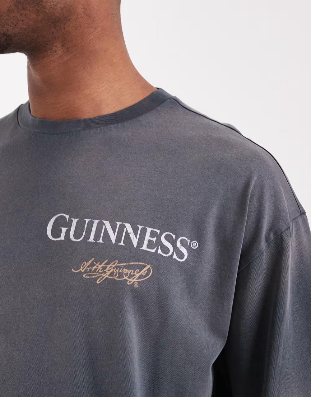 klasyczny t-shirt oversize print