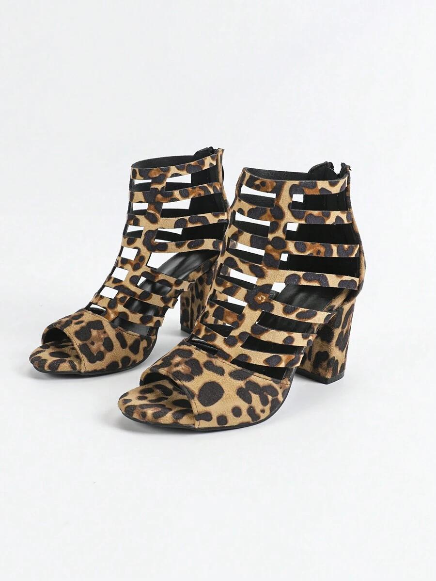 sandały animal print
