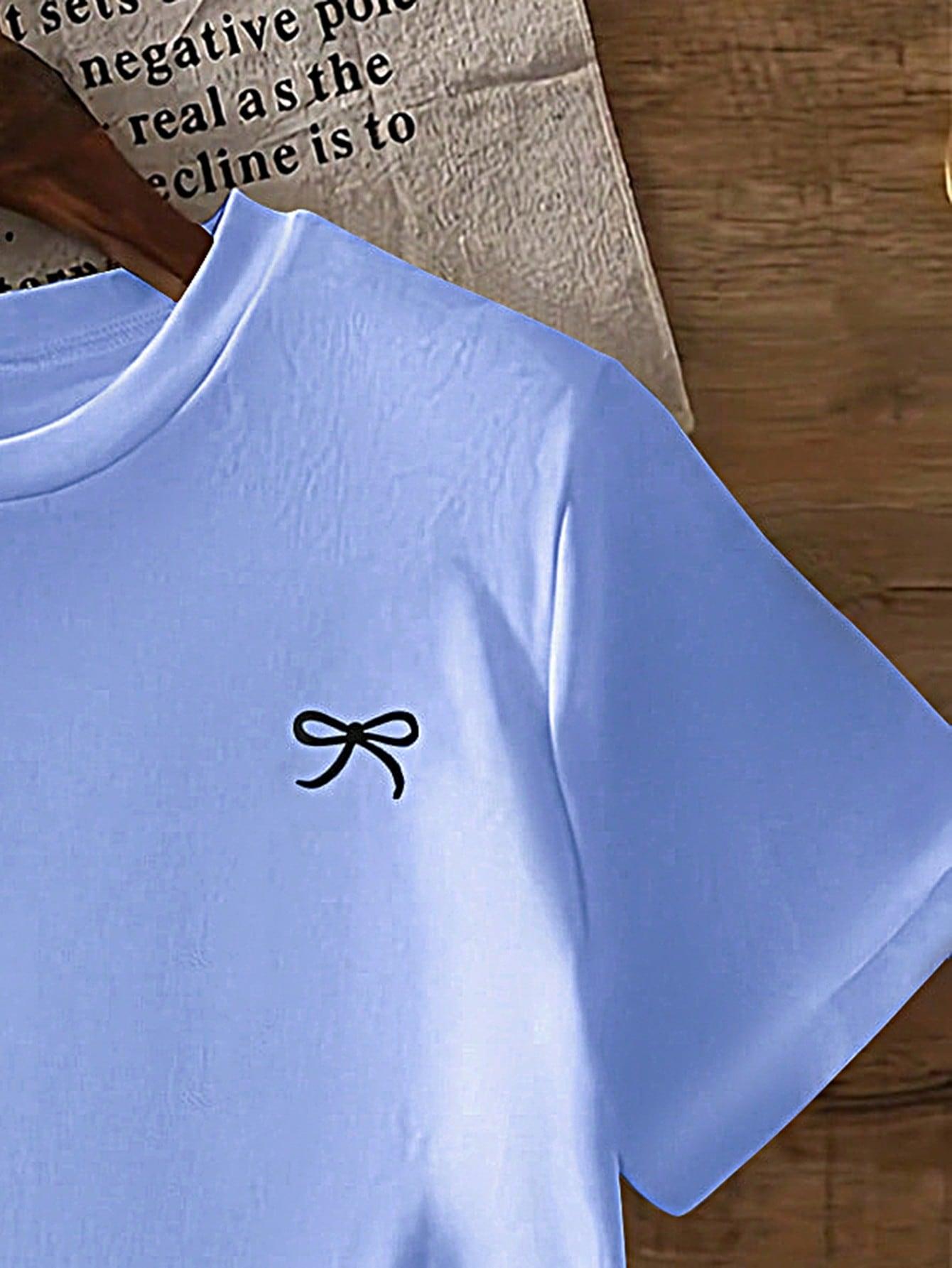 niebieski t-shirt kokarda