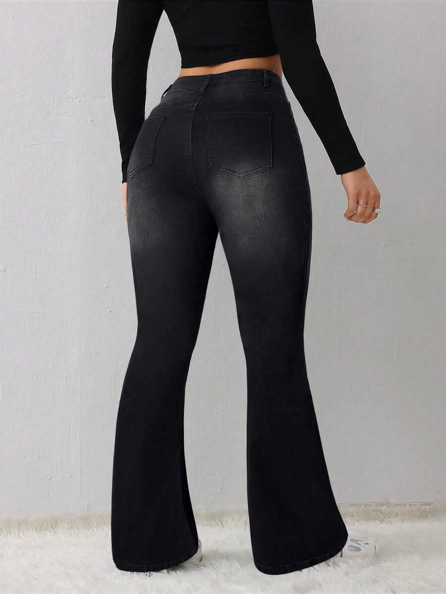 czarne spodnie jeans 