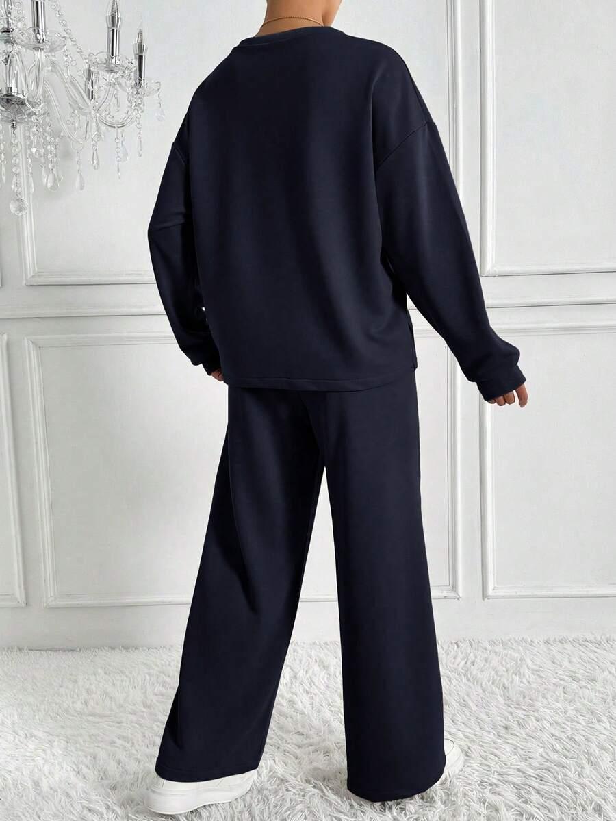 granatowa bluza basic