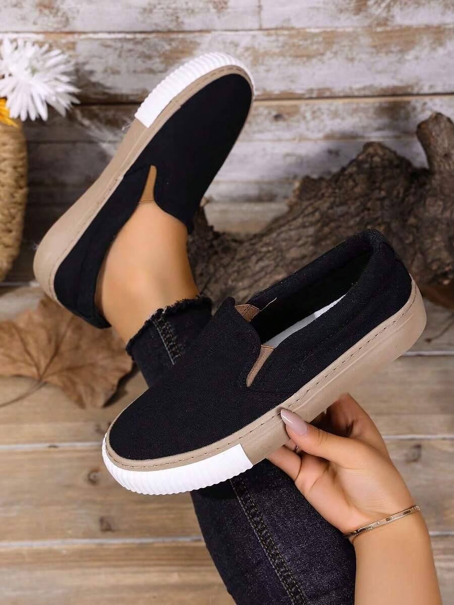 CZARNE MOKASYNY CASUAL 