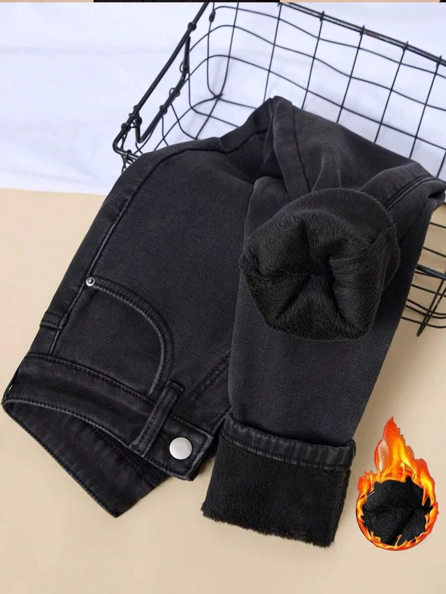 czarne ocieplane spodnie jeans