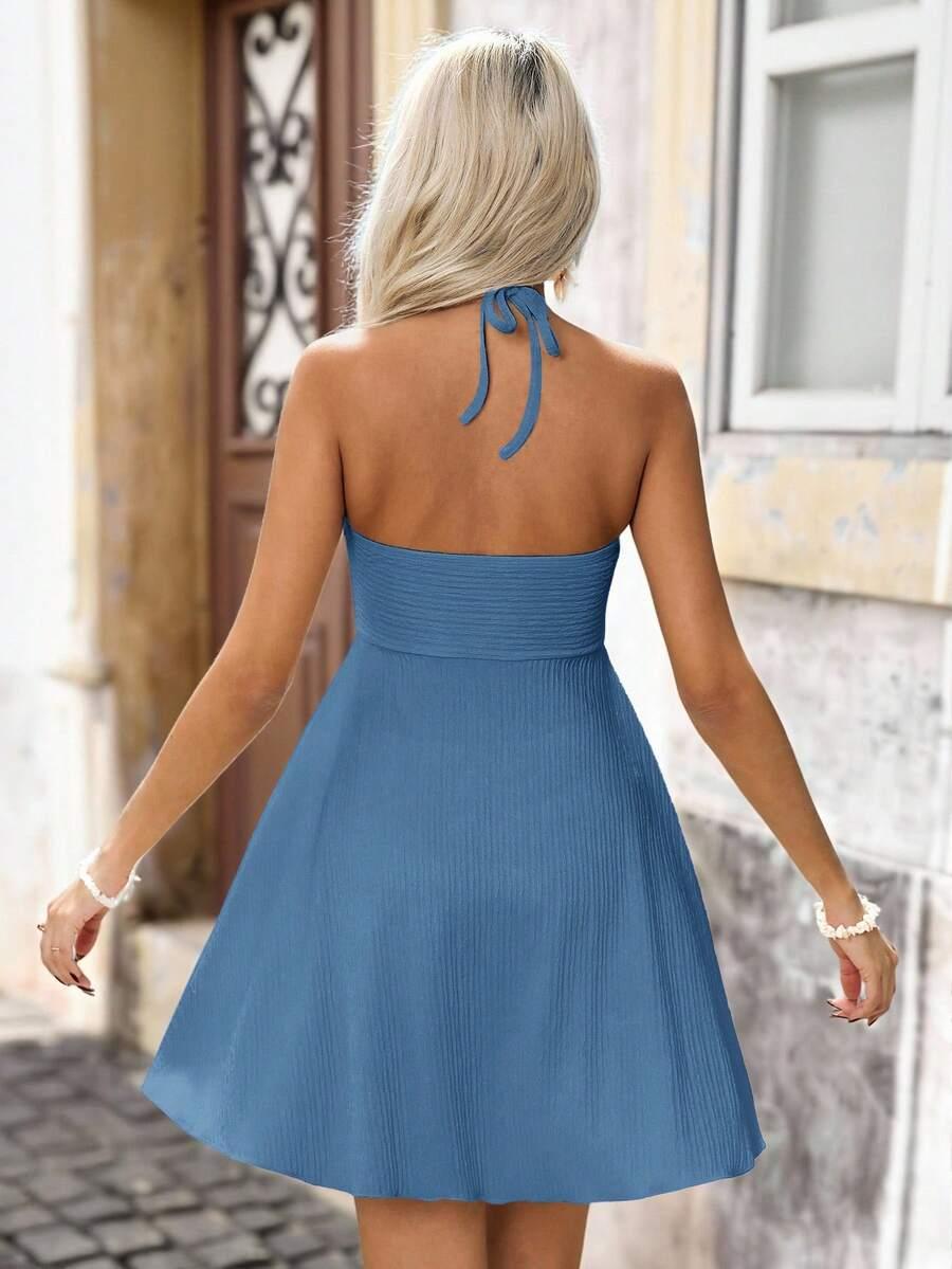 niebieska mini sukienka 