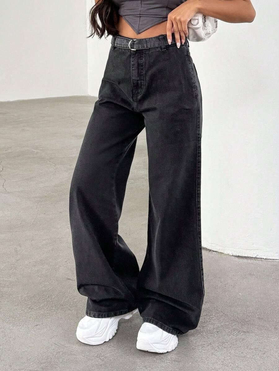 czarne spodnie jeans