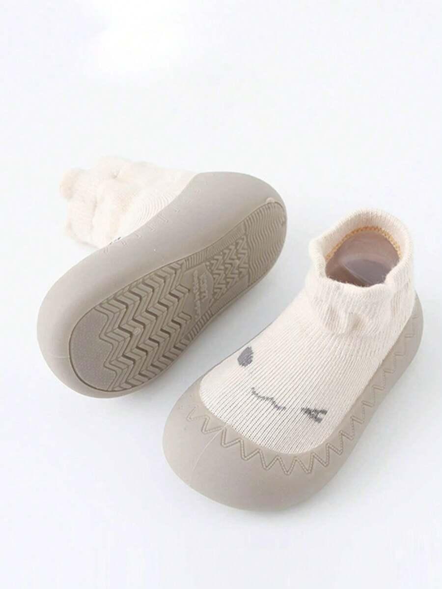 BEŻOWE BUTY DLA NIEMOWLĄT ŁĄCZENIE