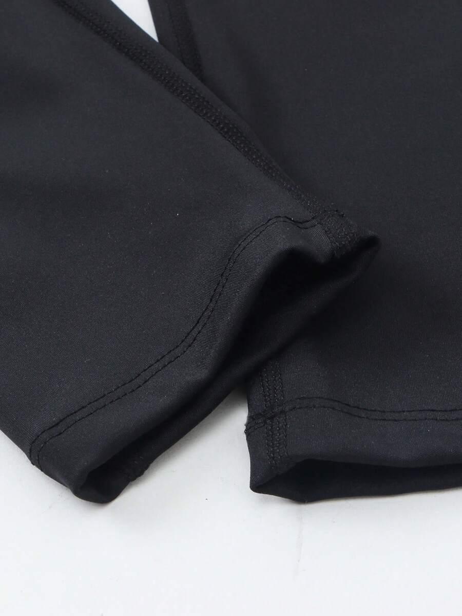 czarne sportowe legginsy na rower