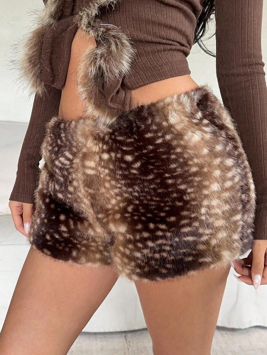 krótkie spodenki animal print