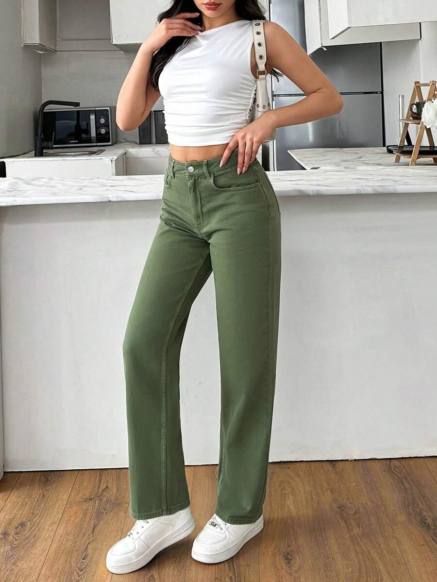 zielone spodnie jeans