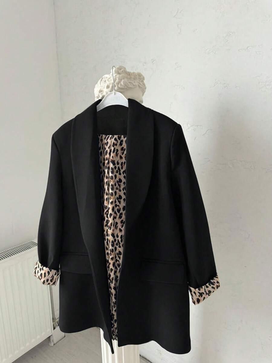 czarna marynarka z podszewką wzór leopard