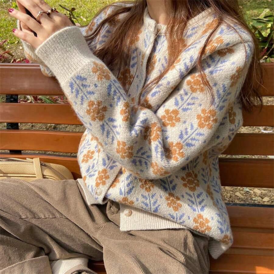 SWETER KARDIGAN GUZIKI