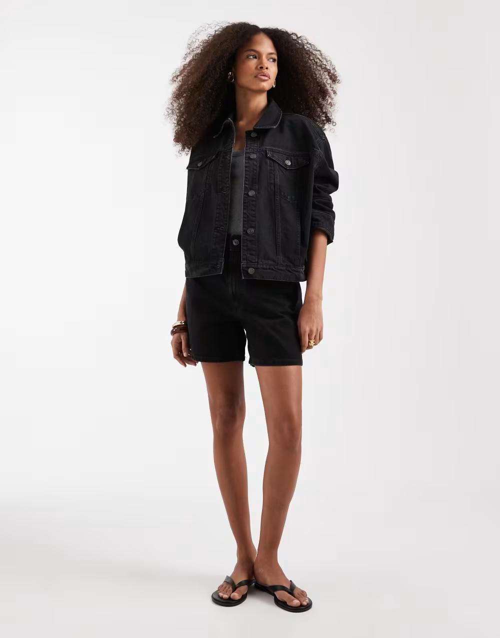 CZARNA OVERSIZE KURTKA JEANS