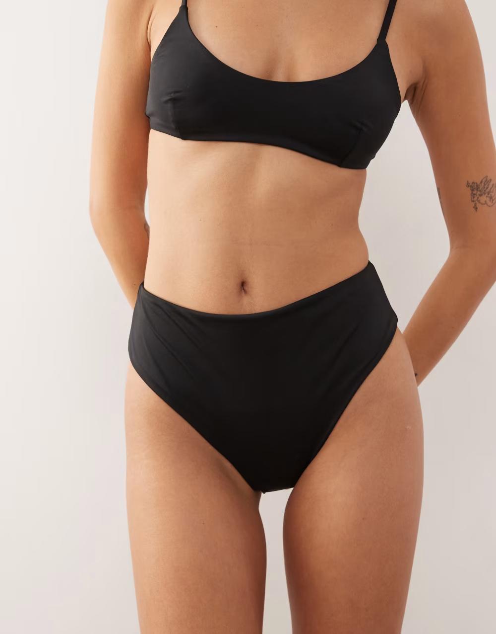 czarny dół od bikini wysoki stan