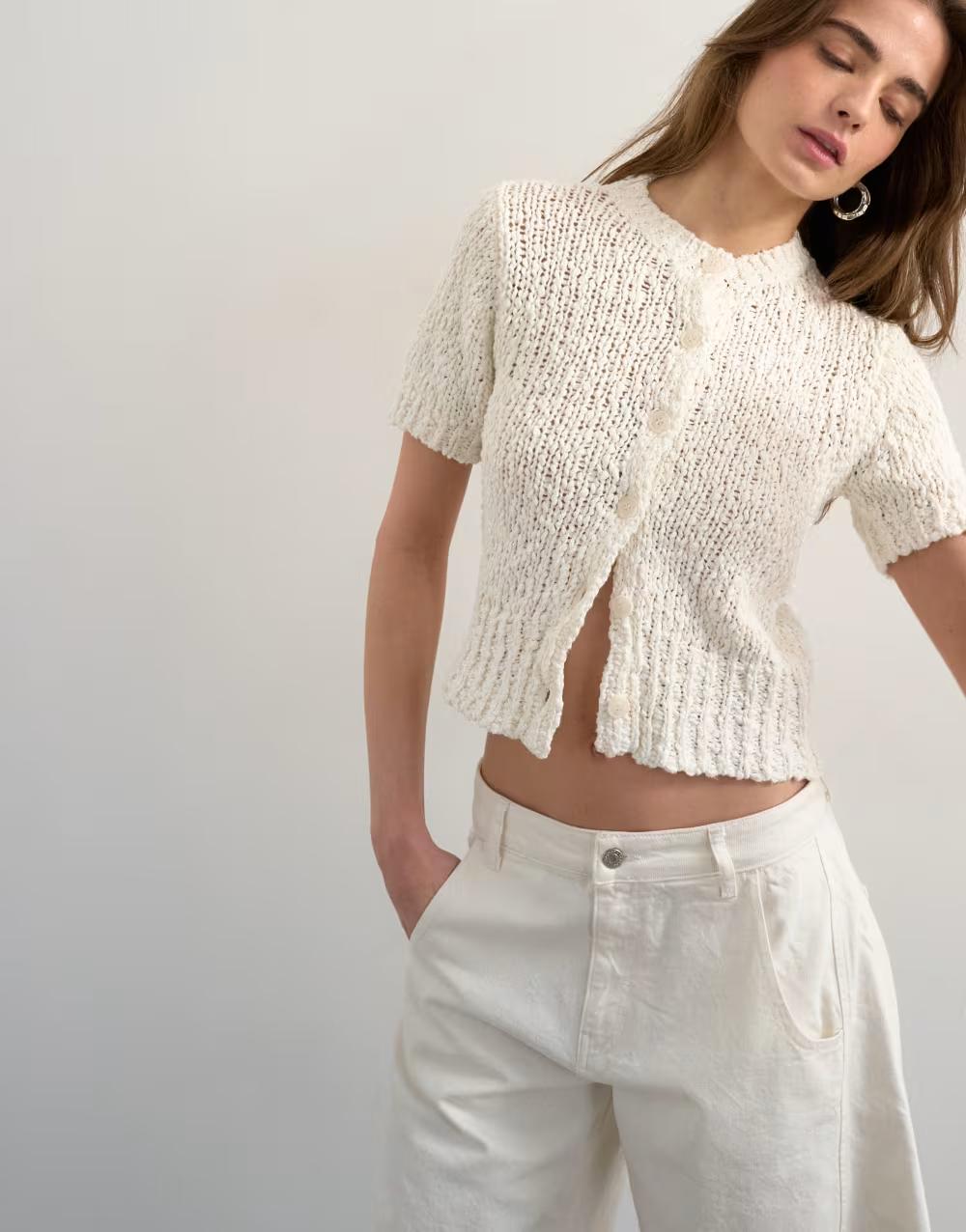 sweter z krótkim rękawem guziki