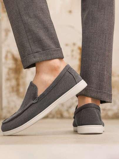 szare mokasyny casual