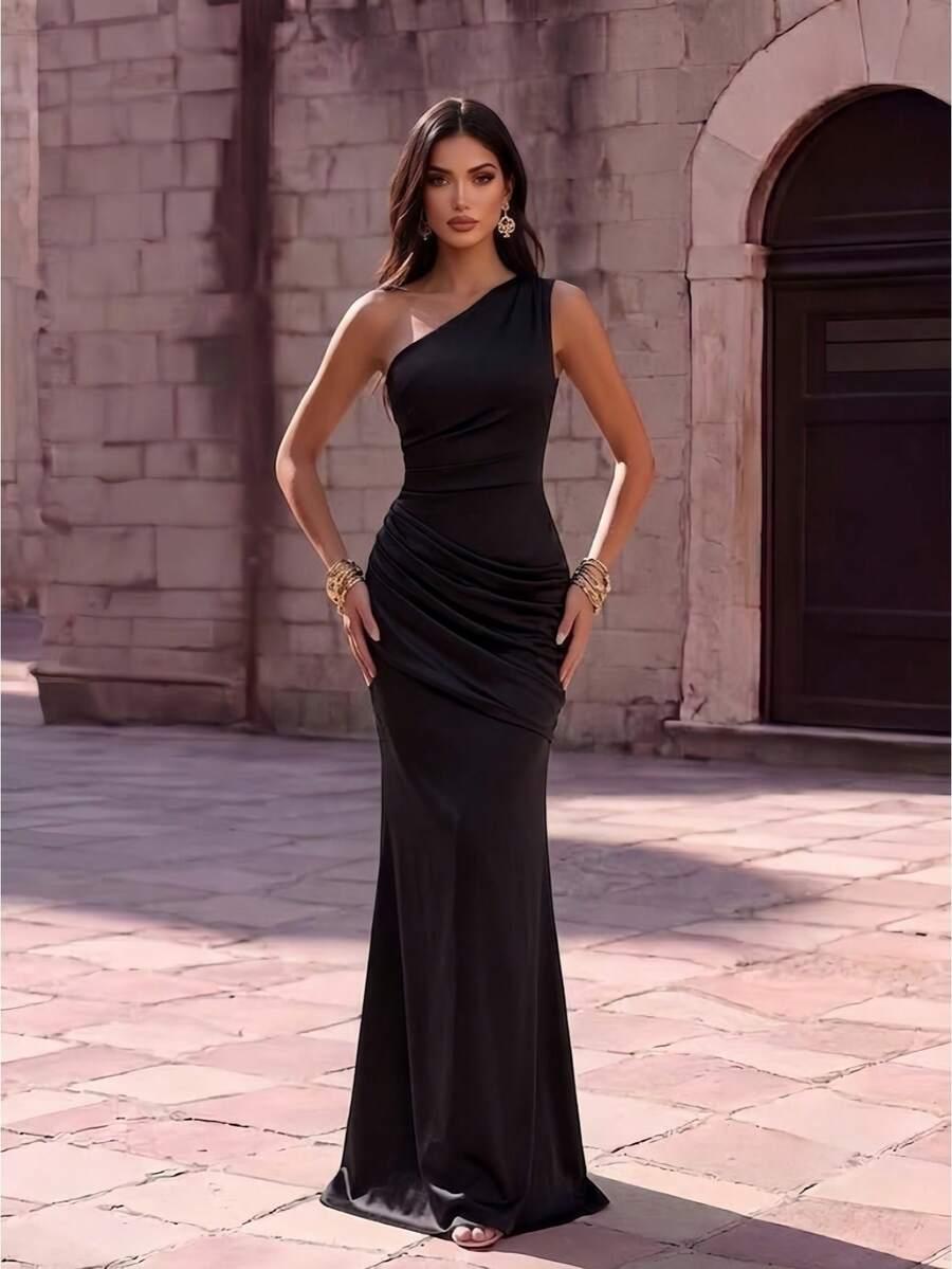 CZARNA MAXI SUKIENKA